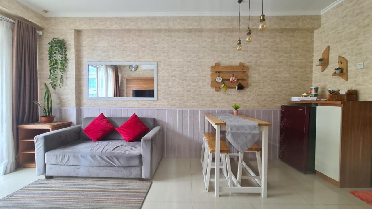 Appartamento Gateway Pasteur 2Br Tower Depan Ruby 7 C Bandung Esterno foto